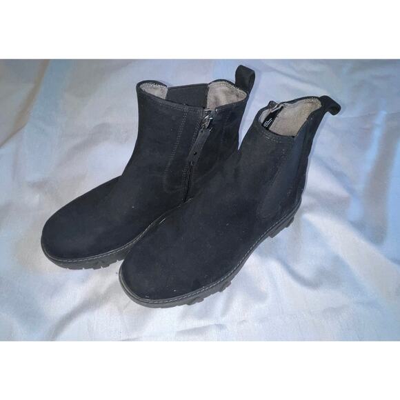 Dr. Scholls Booties - Size 6M - Suede Upper - Happy Feet in Style! - Picture 2 of 12